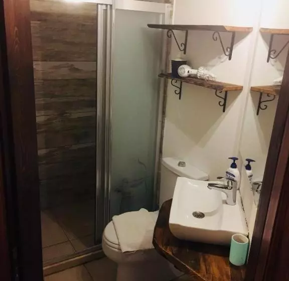 Huoneisto 1 Makuuhuone Pohjakerros, Amazon Petite Palace
