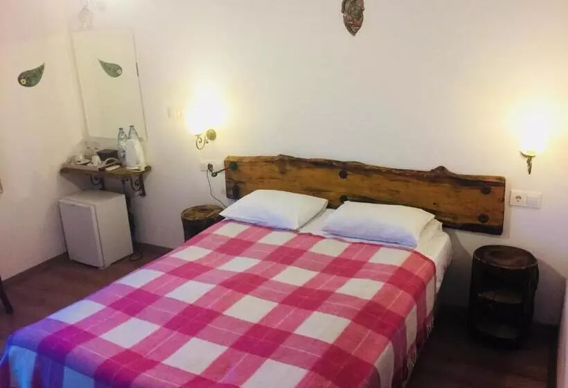 Huoneisto 1 Makuuhuone Pohjakerros, Amazon Petite Palace