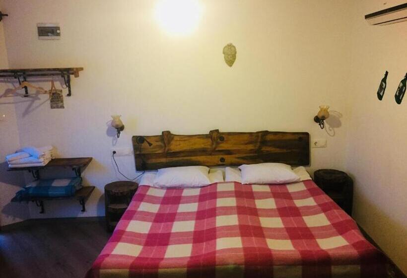 Апартаменты 1 Спальня Нижний Этаж, Amazon Petite Palace