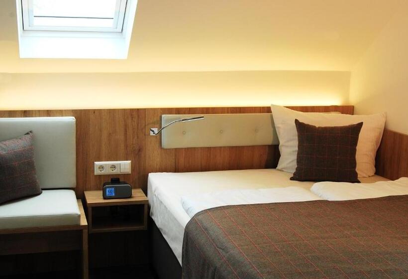 스탠다드 싱글 룸, Am Martinsberg