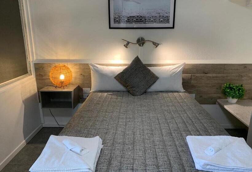 Номер Стандарт, Y Motels Kingaroy