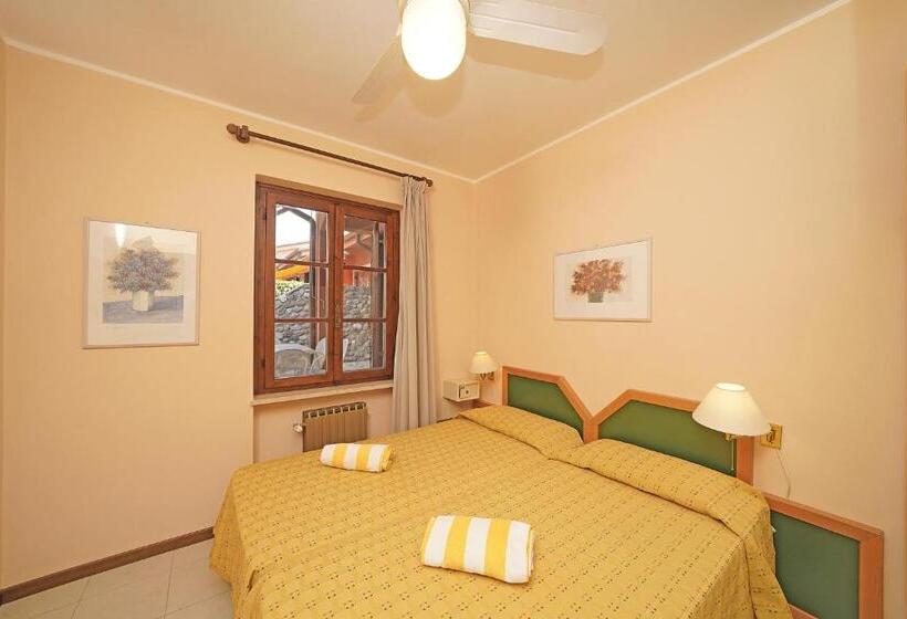 1 Bedroom Apartment Lake View, Residence Arca