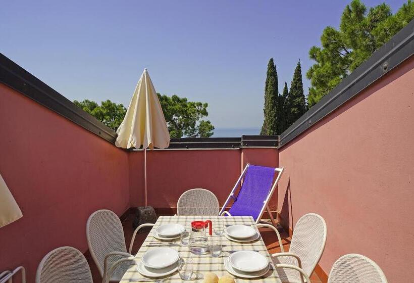 Апартаменты Comfort 2 Спальни, Residence Arca