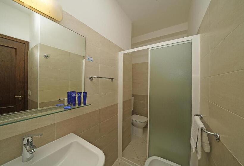 Апартаменты Comfort 2 Спальни, Residence Arca