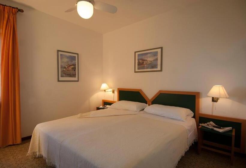 Апартаменты Comfort 2 Спальни, Residence Arca