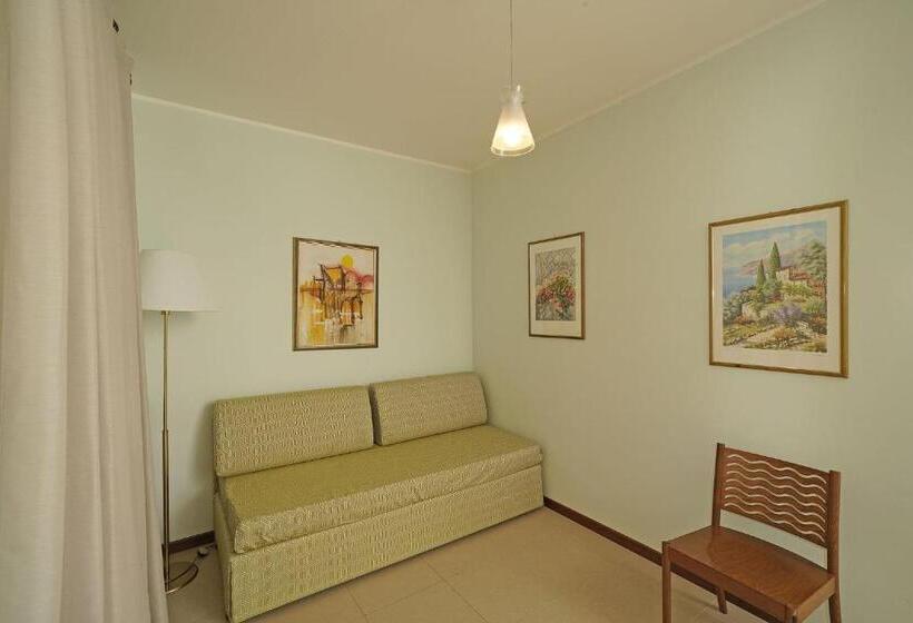 2 Bedrooms Apartment Lake View, Residence Arca