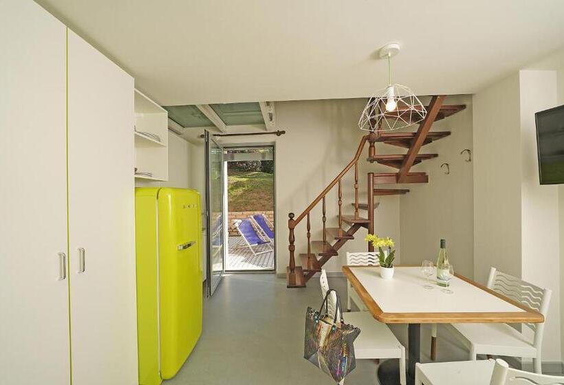 Студио Стандарт Вид на Сад, Residence Arca