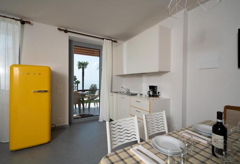 2 Bedroom Apartment with Views, Residence Arca