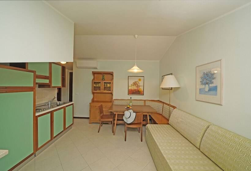 Апартаменты Комфорт 1 Спальня, Residence Arca