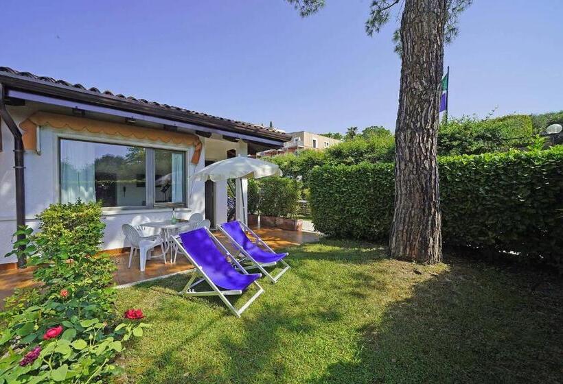 1 Bedroom Apartment Lake View, Residence Arca