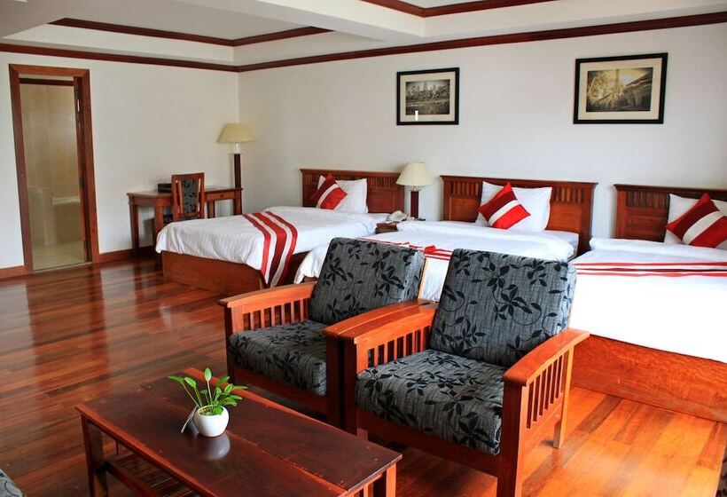 バルコニー付きジュニアスイート, Cheathata Cts Hotel Siem Reap