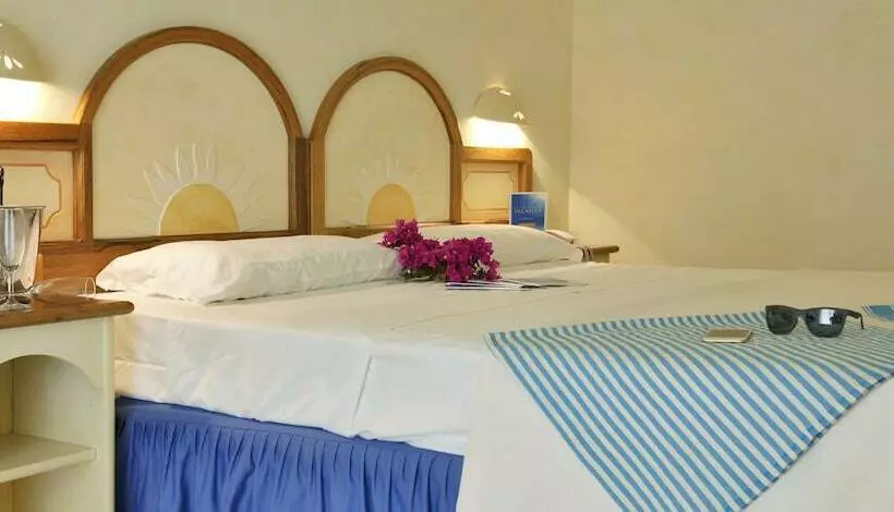 اتاق استاندارد چهار تخته, Club Esse Posada