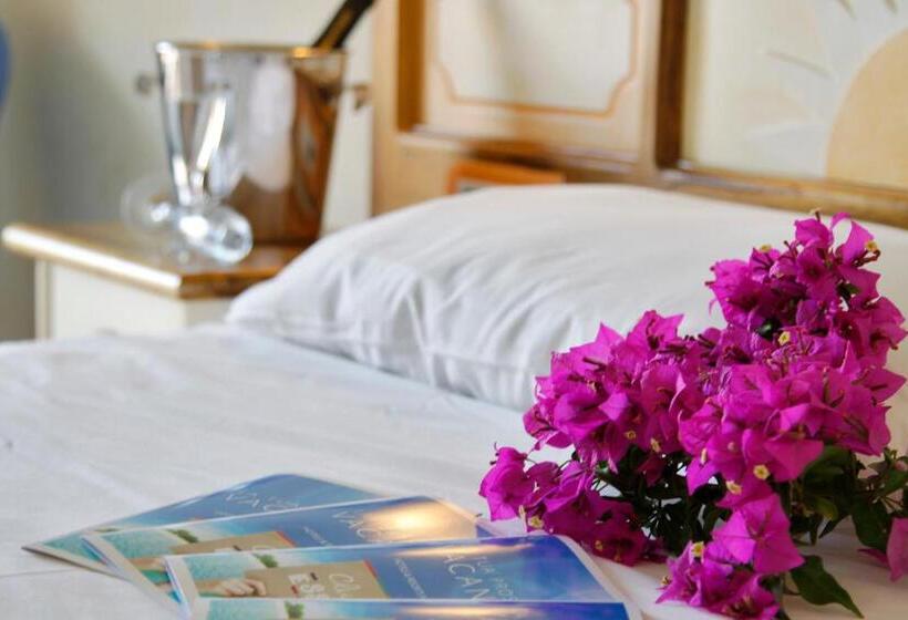 Четырехместный Номер Стандарт, Club Esse Posada