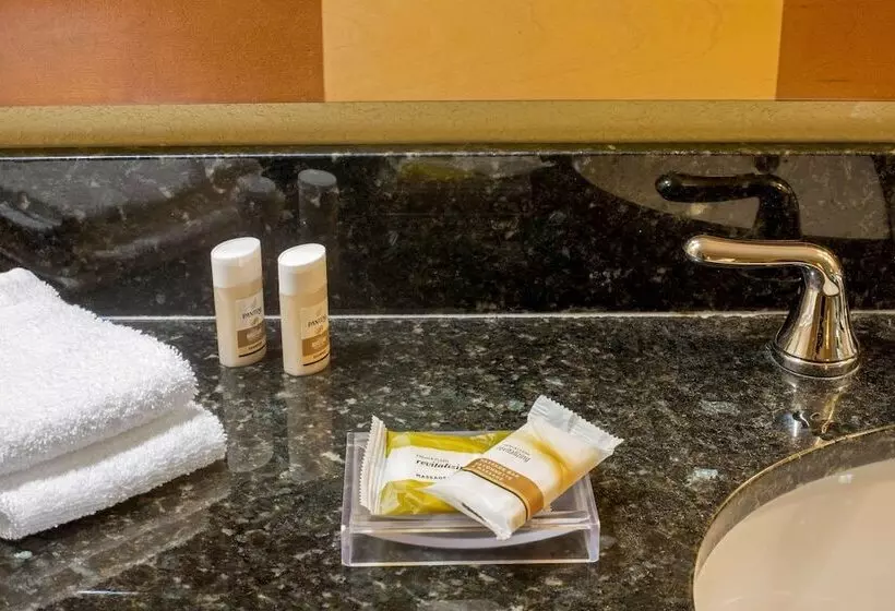 2ダブルベッドのスタンダードルーム, La Quinta Inn & Suites By Wyndham Sunrise