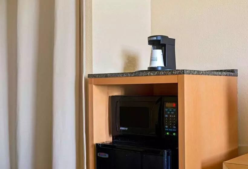 2ダブルベッドのスタンダードルーム, La Quinta Inn & Suites By Wyndham Sunrise