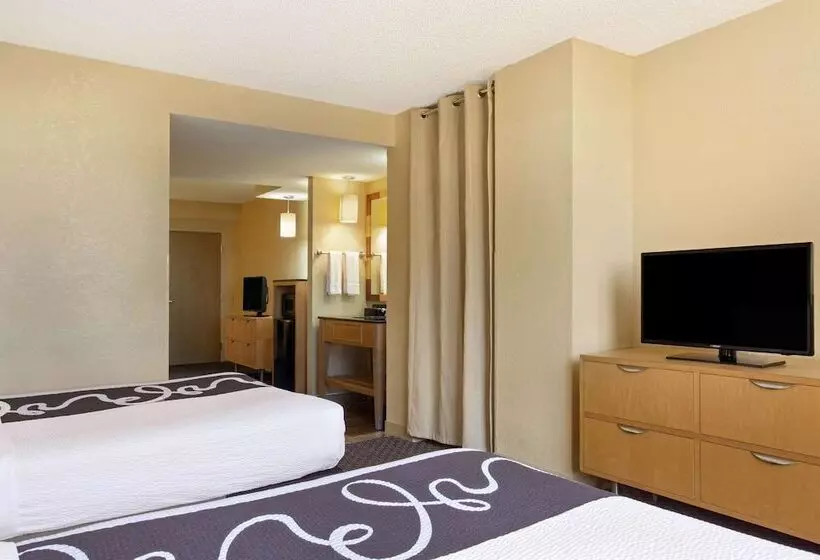 2ダブルベッドのスタンダードルーム, La Quinta Inn & Suites By Wyndham Sunrise