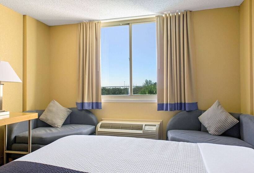 חדר סטנדרט מותאם לאדם עם מוגבלויות, La Quinta Inn & Suites By Wyndham Sunrise