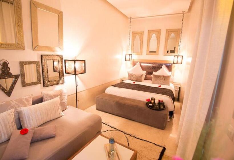 سوییت, Riad Dar 73