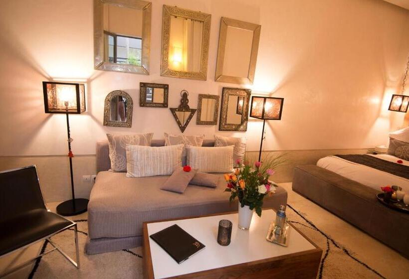 سوییت, Riad Dar 73