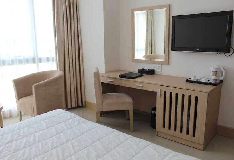 اتاق سوپریور سه تخته, River