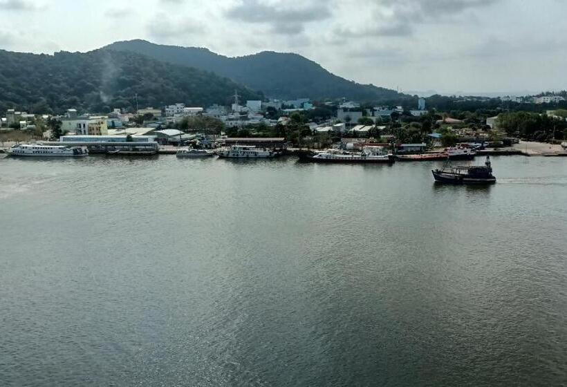 سوییت جونیور, River