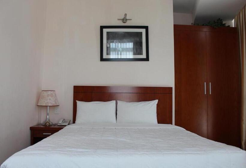 سوییت لوکس, River