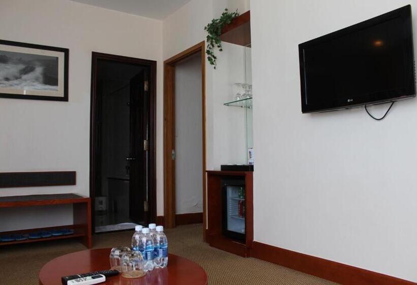 سوییت اجرایی, River