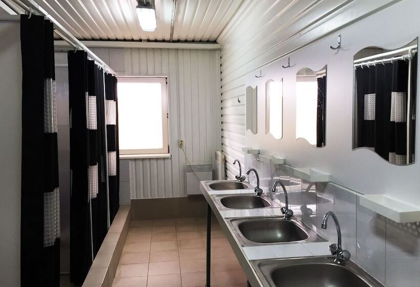 공동 객실, Sky Hostel Sheremetyevo