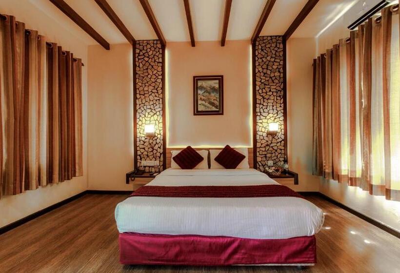 اتاق لوکس, The Lakeside Retreat By Ime Hospitality Pvt Ltd