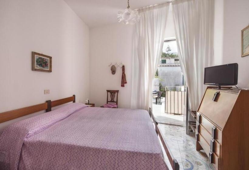 חדר סטנדרט עם מרפסת, B&b Luna Di Miele