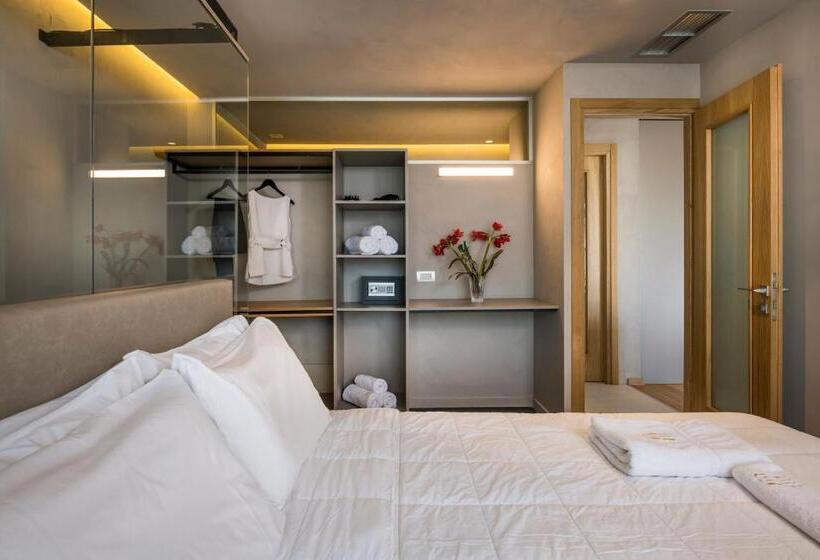 Апартаменты 1 Спальня, Icarus