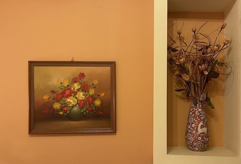 غرفة إقتصادية, Minos Pension