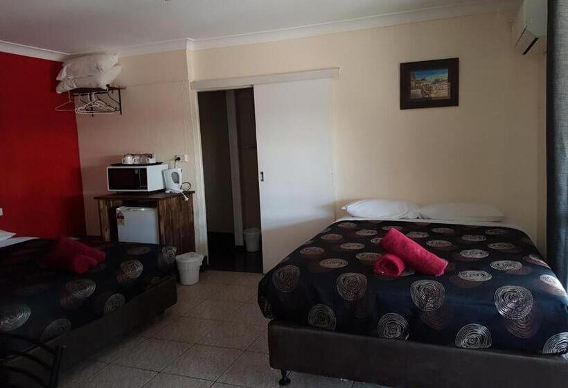 اتاق خانوادگی, Beagle