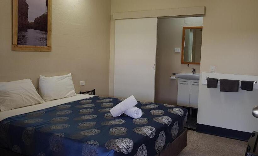 اتاق استاندارد با تخت بزرگ, Beagle