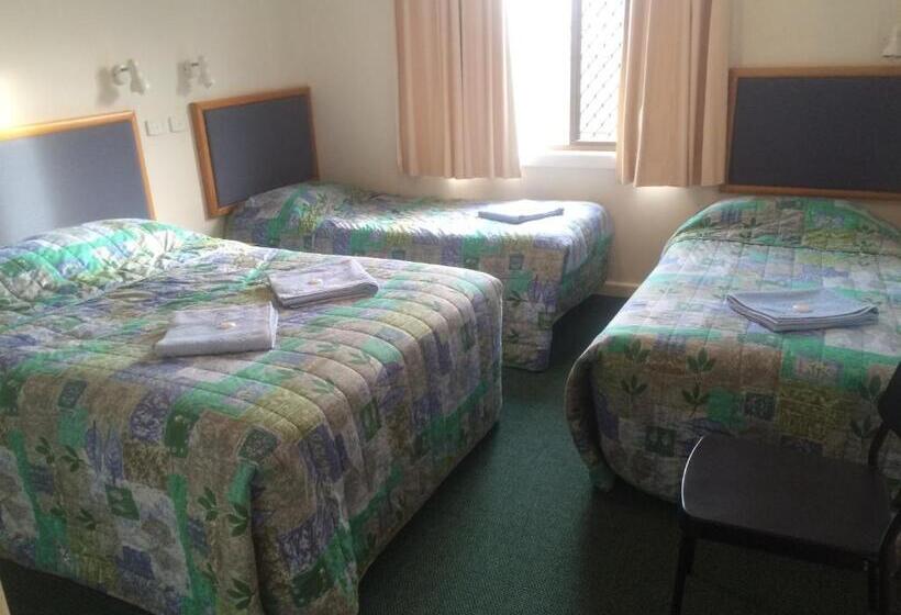 חדר משפחתי, Pelicans Motel San Remo