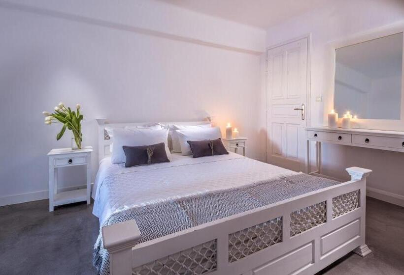 2 Bedrooms Suite Sea View, Mykonos No5 Luxury Suites & Villas