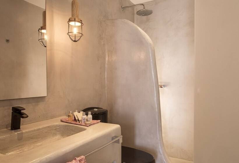 Номер Deluxe Вид на Море, Mykonos No5 Luxury Suites & Villas