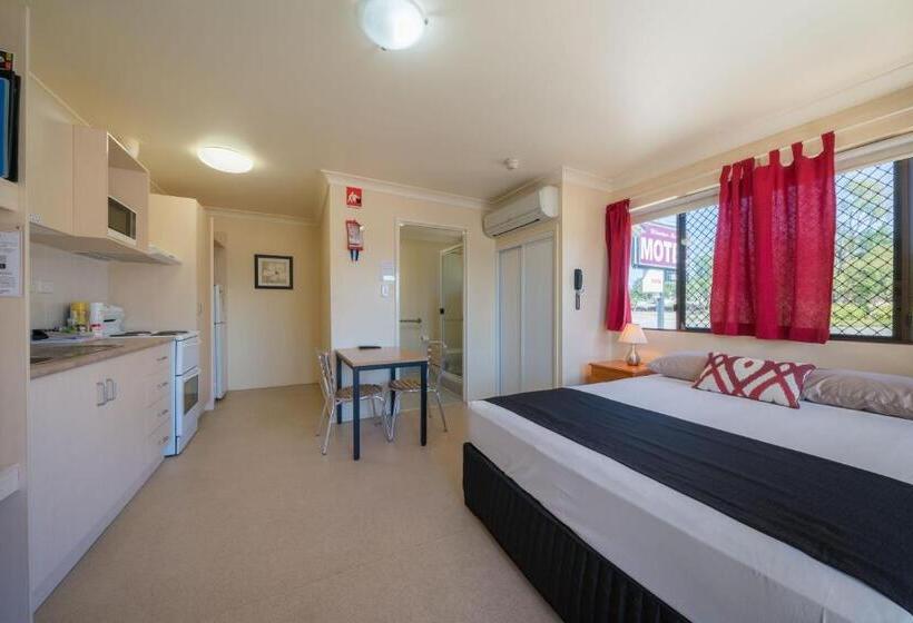 استودیوی استاندارد, Winter Sun Motel