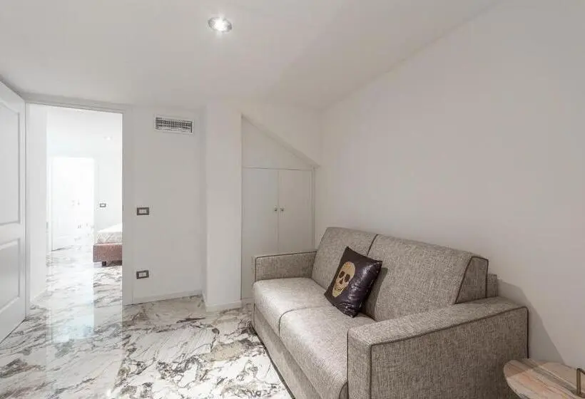 اتاق سوپریور, Duomo Smart Suites