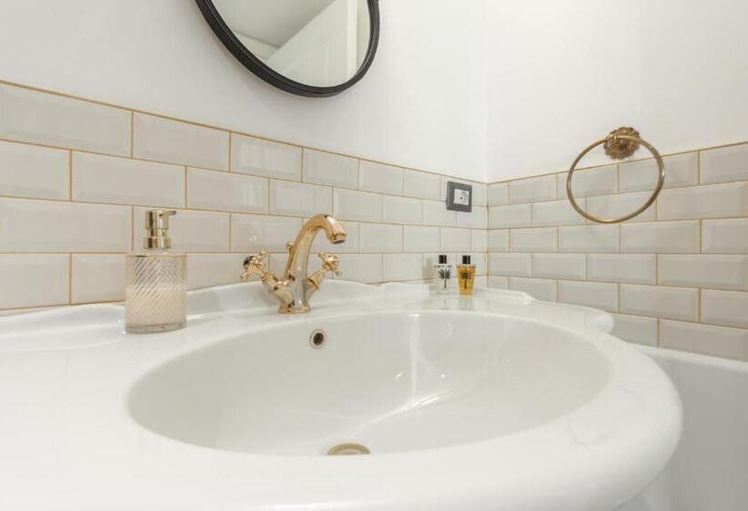 اتاق استاندارد, Duomo Smart Suites