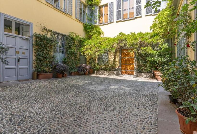 اتاق استاندارد با تخت بزرگ, Duomo Smart Suites