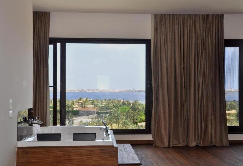 Suite, Africana Hotel & Spa