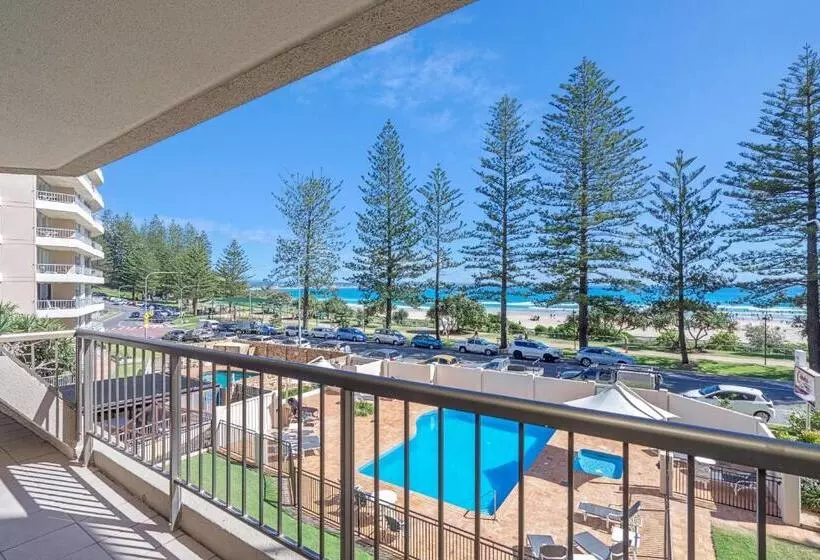 آپارتمان لوکس 2 خوابه, Columbia Beachfront Apartments On Rainbow Bay