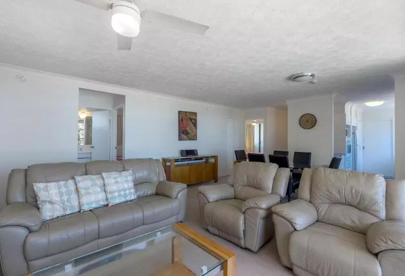 آپارتمان لوکس 2 خوابه, Columbia Beachfront Apartments On Rainbow Bay