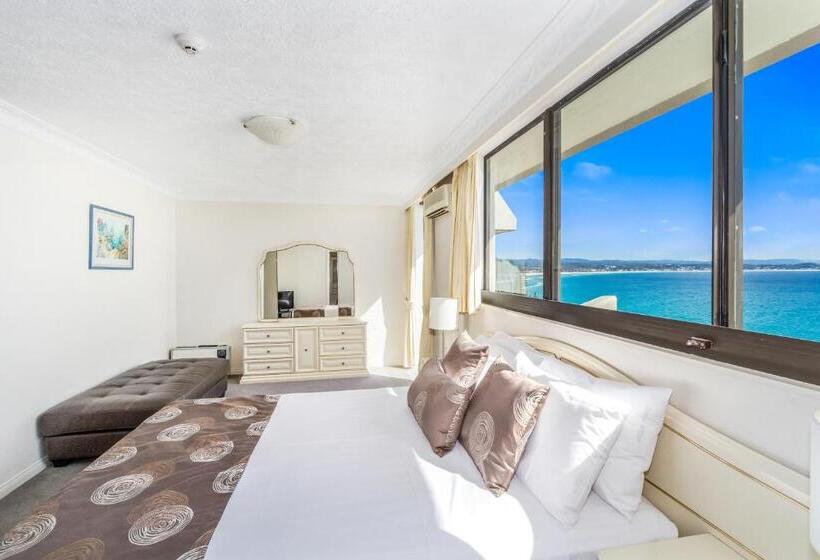 Апартаменты Superior 3 Спальни, Columbia Beachfront Apartments On Rainbow Bay