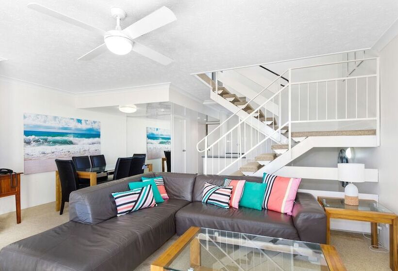Апартаменты 1 Спальня, Columbia Beachfront Apartments On Rainbow Bay