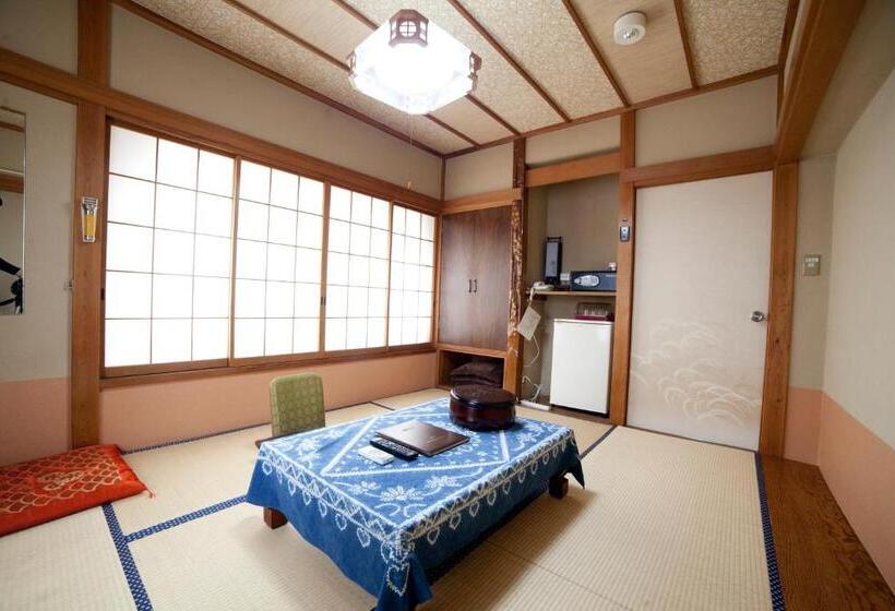 이코노미 룸 공용욕실, Hinodeya