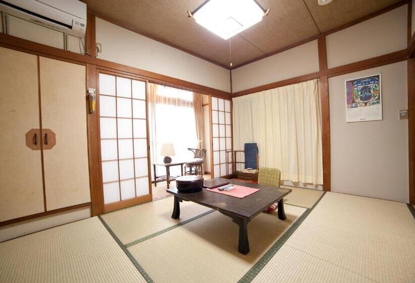 이코노미 룸 공용욕실, Hinodeya