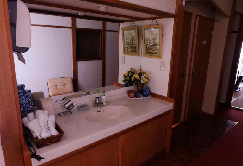 이코노미 룸 공용욕실, Hinodeya