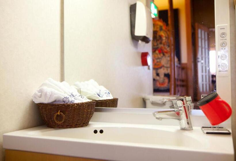 이코노미 룸 공용욕실, Hinodeya